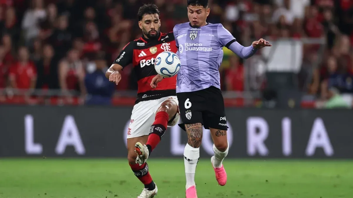 Flamengo empata com Del Valle e avança à semifinal da Libertadores com Jorginho expulso