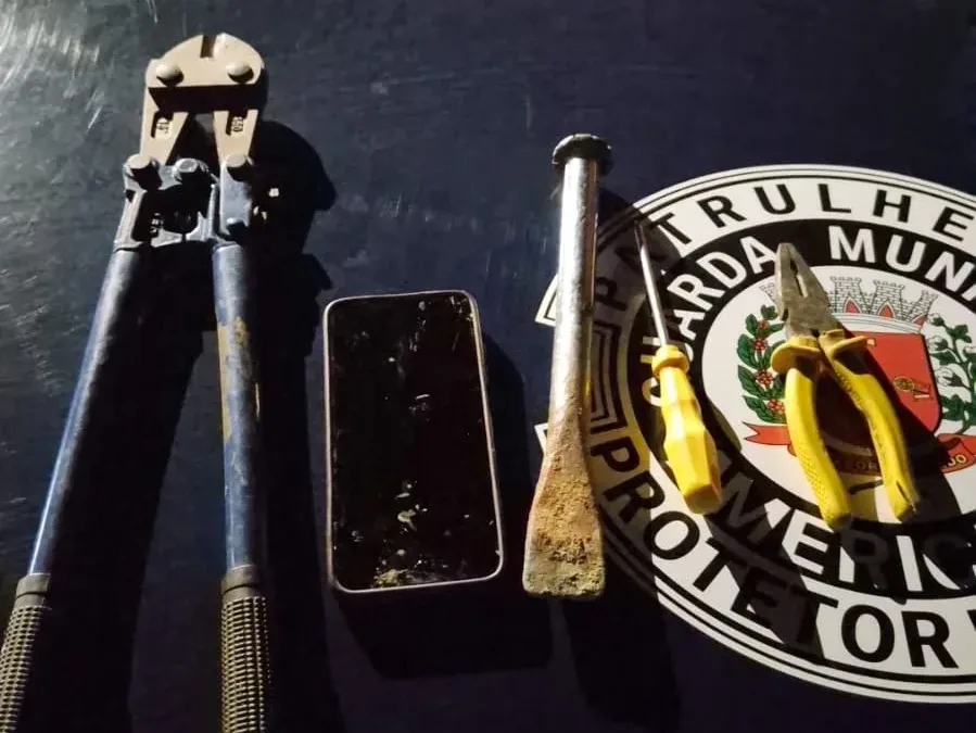 GAMA detém homem por tentativa de furto de fios em UBS no Jardim Boer, SP