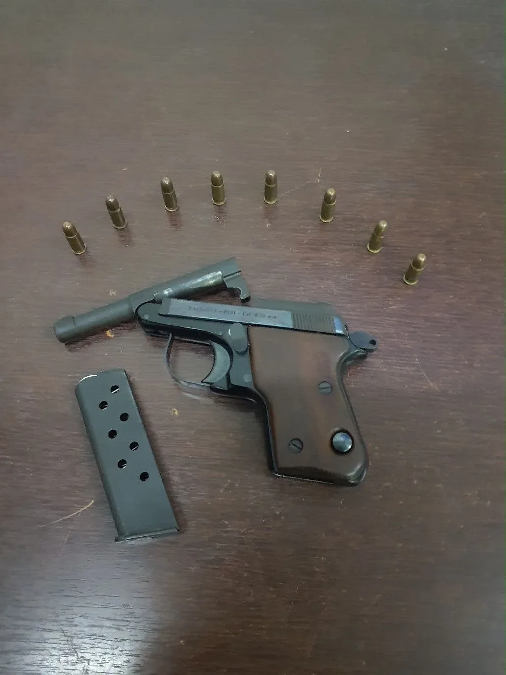 GAMA prende homem por porte ilegal de arma e apreende pistola em Americana