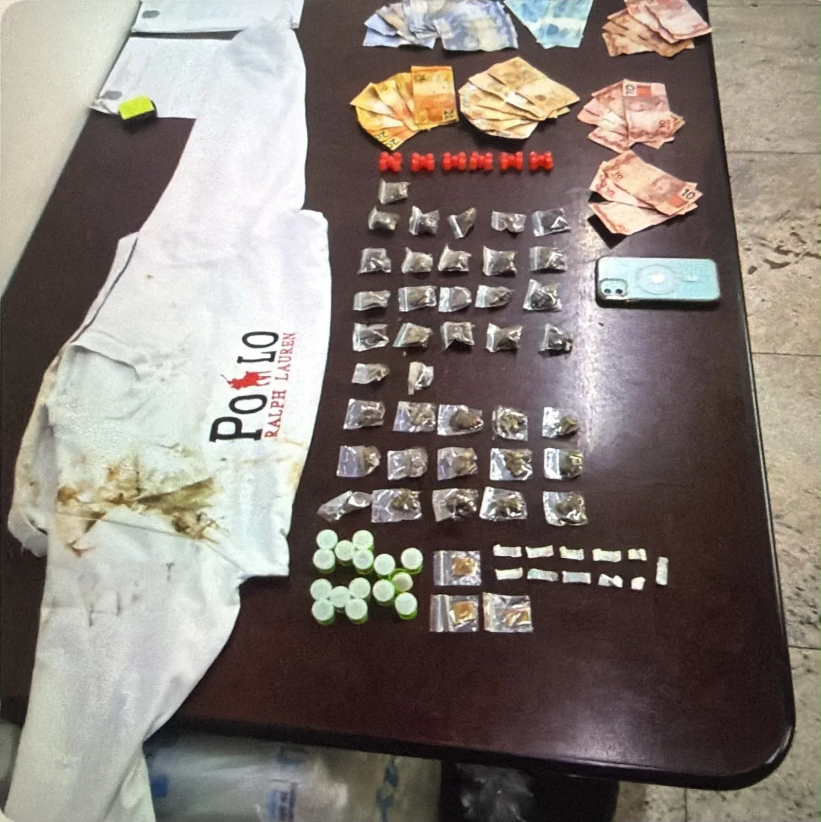 GAMA prende jovem de 19 anos por tráfico de drogas em Americana, SP