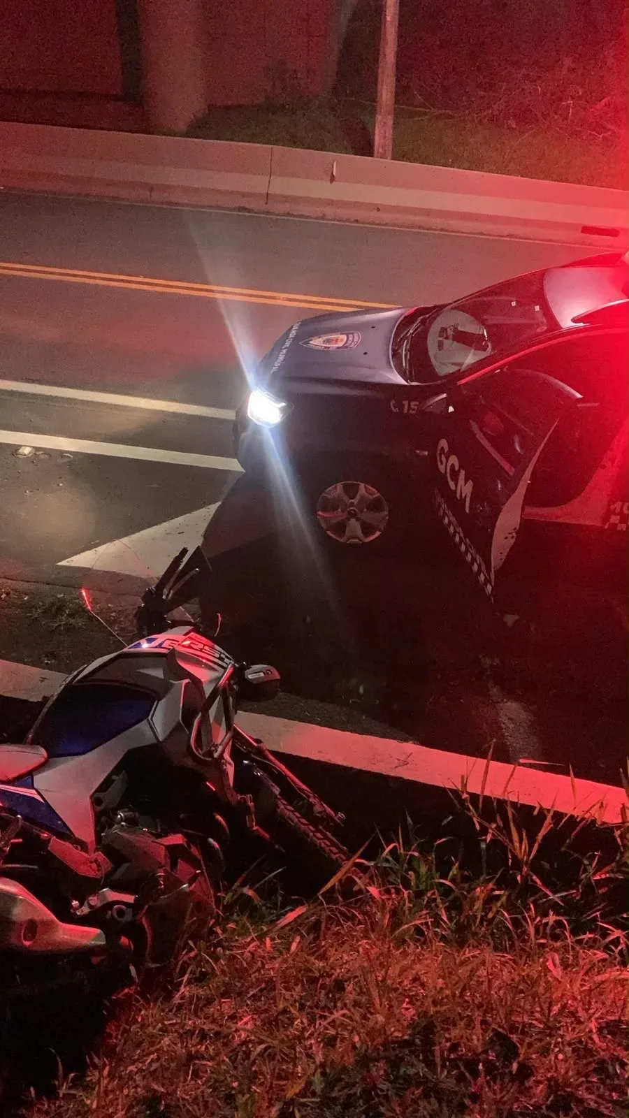 GCM recupera moto roubada após perseguição e abandono em Araras, SP
