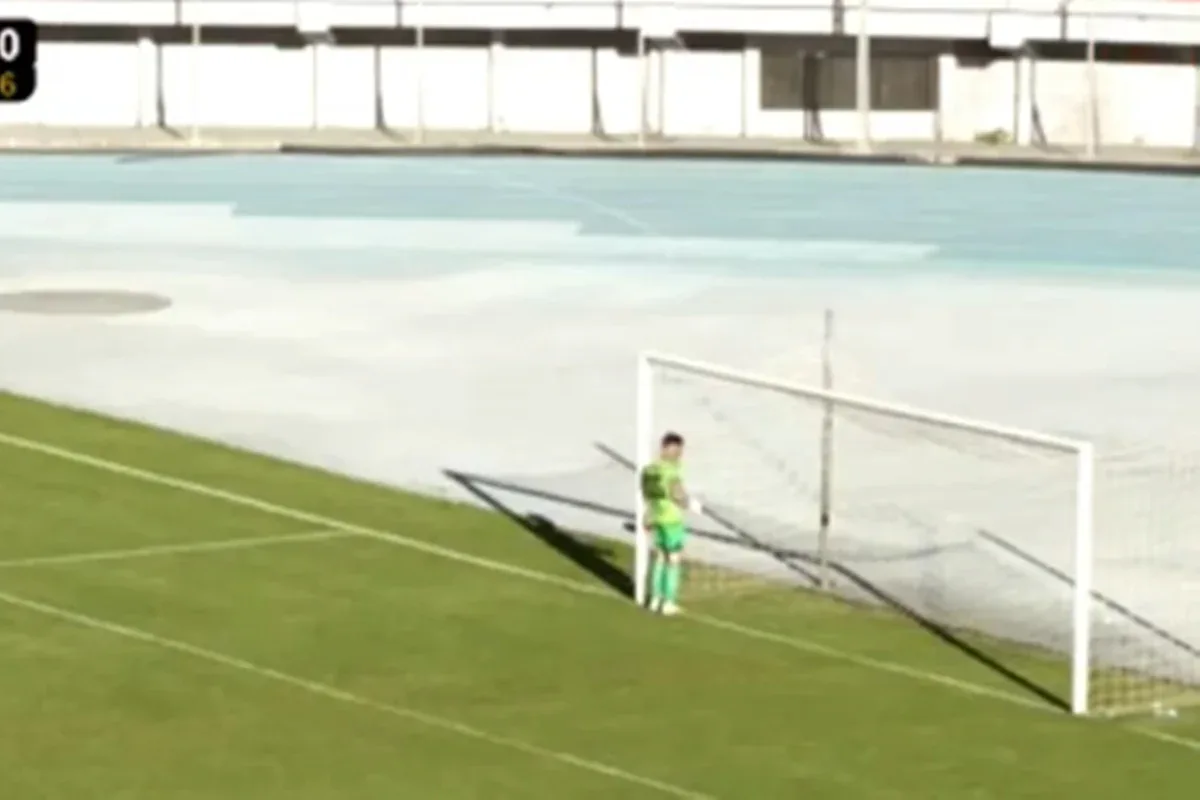 Goleiro se recusa a defender pênalti em protesto contra arbitragem na Bolívia