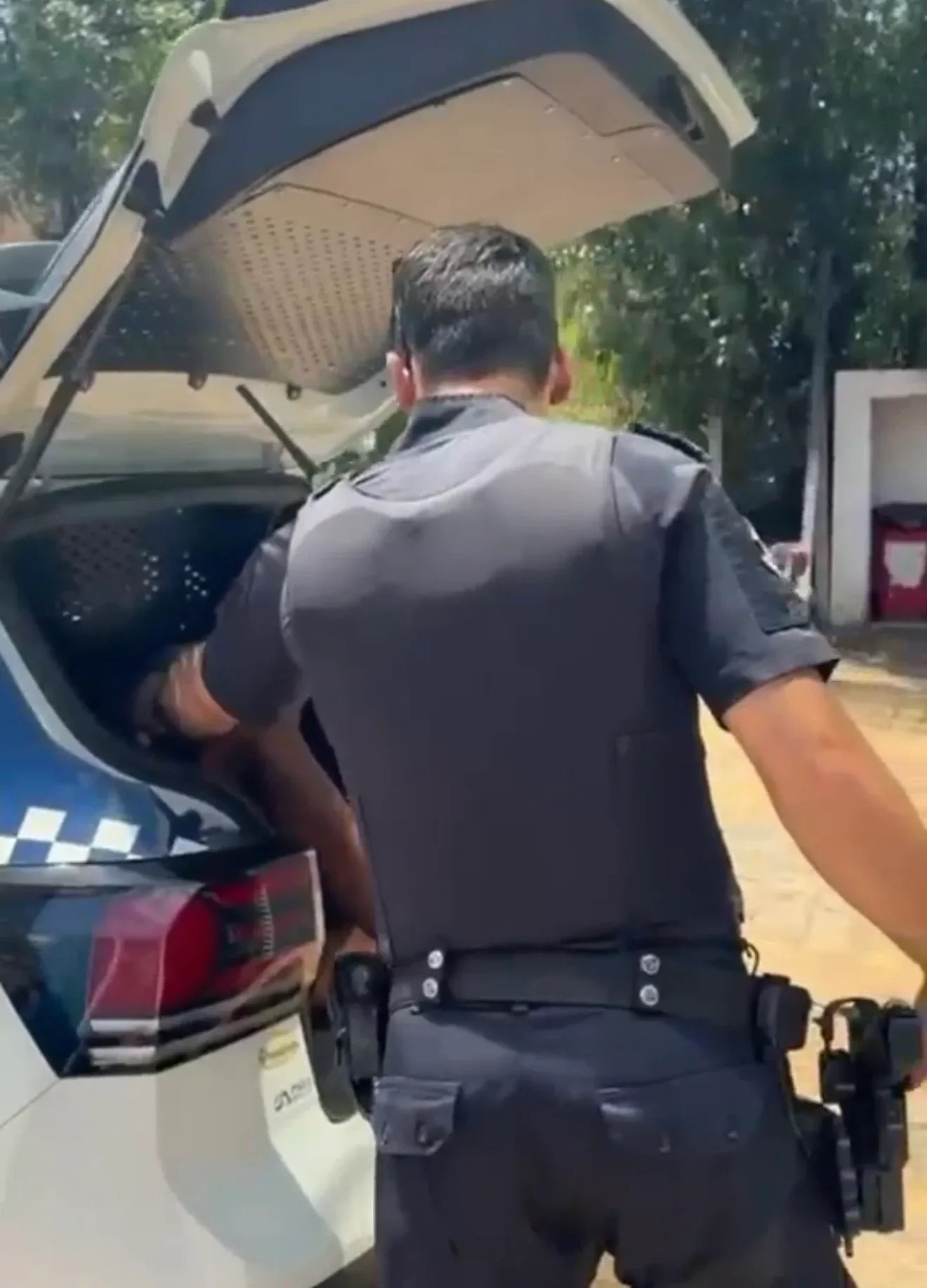 Guarda Municipal prende homem por furto em lojas no Centro de Americana
