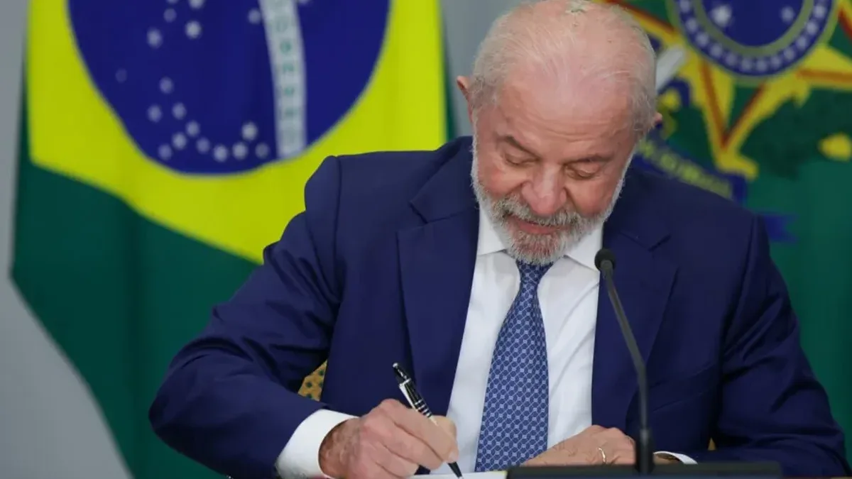 Lula sanciona lei que incentiva investimentos em data centers no Brasil