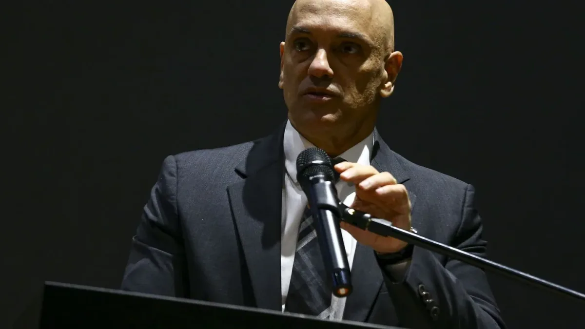 Moraes classifica relatório de Mendonça como inconstitucional e ilegal antes de julgamento