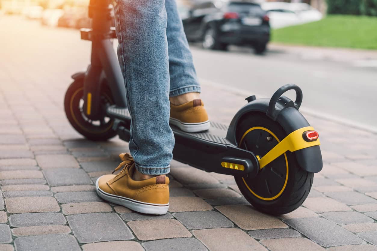 Patinetes elétricos não poderão mais circular nas calçadas de São Paulo
