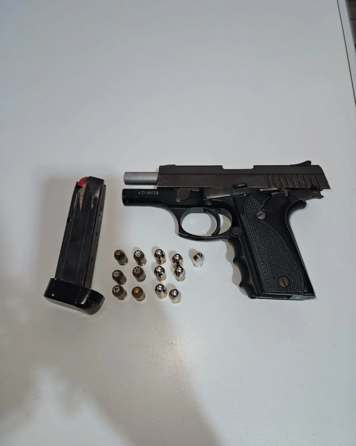 Polícia Militar prende homem e recupera pistola furtada em hotel em Potirendaba