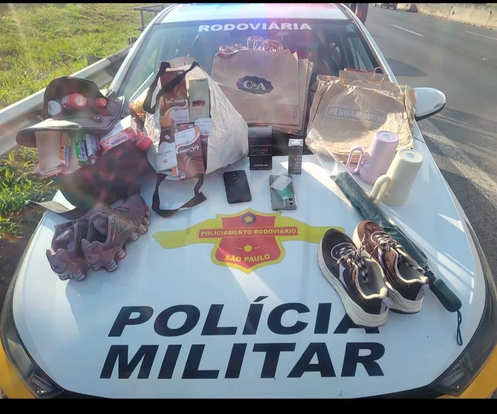 Polícia Rodoviária prende dupla por furto de R$ 4,4 mil na Anhanguera em Limeira