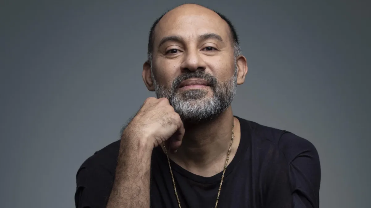 Renan Barbosa transforma segundas-feiras em música com o projeto "Segunda Sonora"