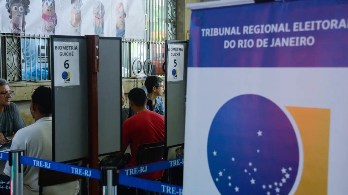 TRE-RJ oferece transporte gratuito para eleitores com deficiência em três localidades