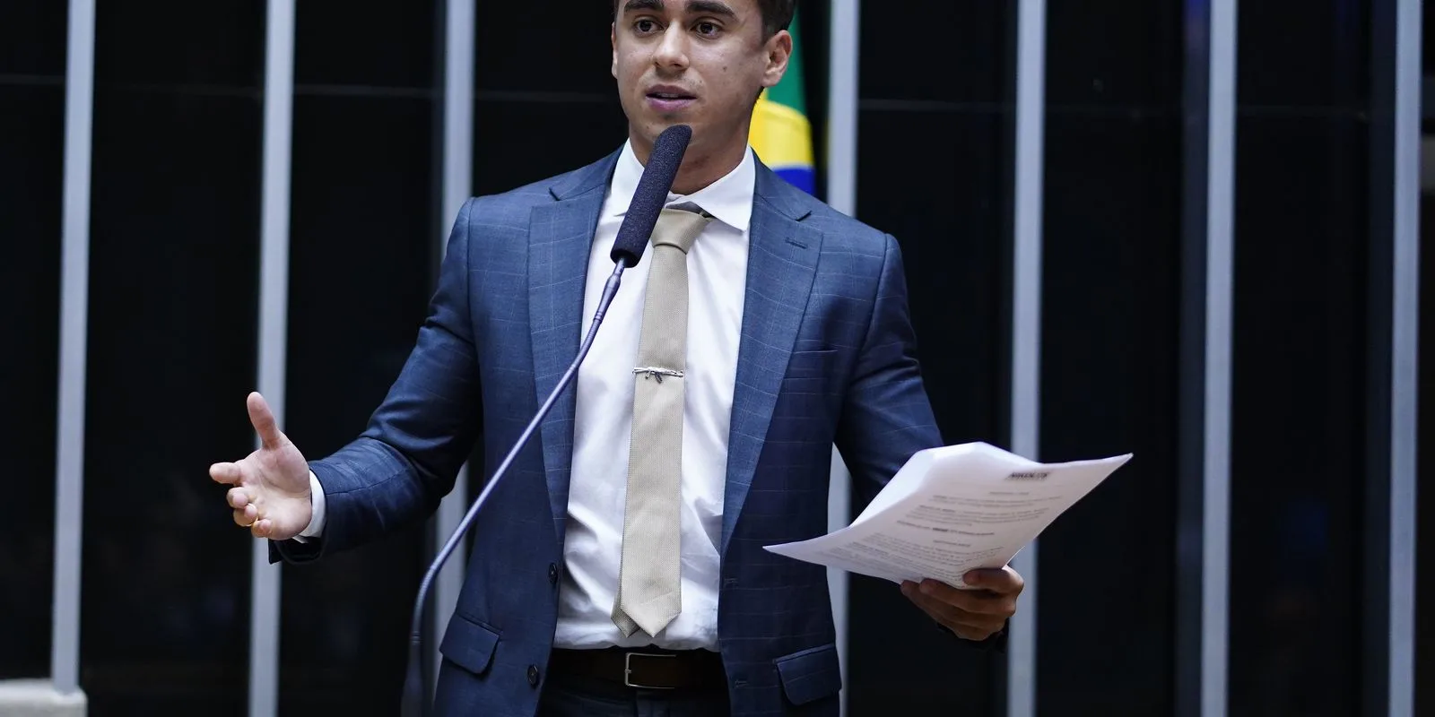 TSE determina que Nikolas Ferreira retire postagem com desinformação sobre Lula