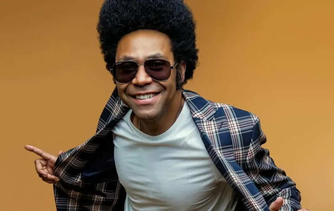 Thalles Roberto celebra indicação ao Latin Grammy com "Avenida do Arrependimento"
