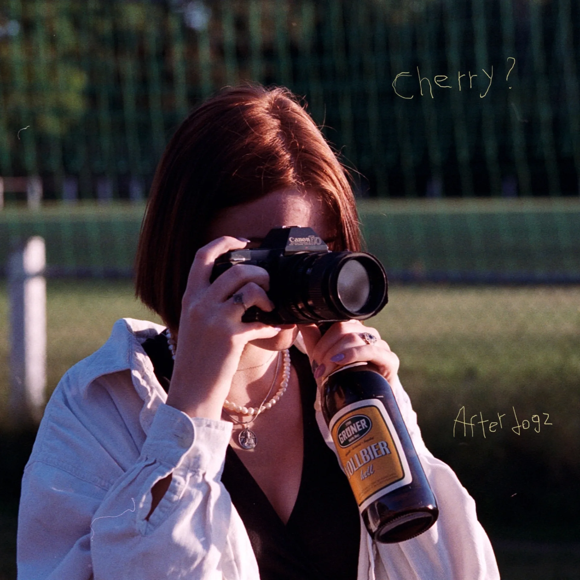 Afterdogz lança "Cherry?", segundo álbum que mistura garage rock e indie dos anos 90