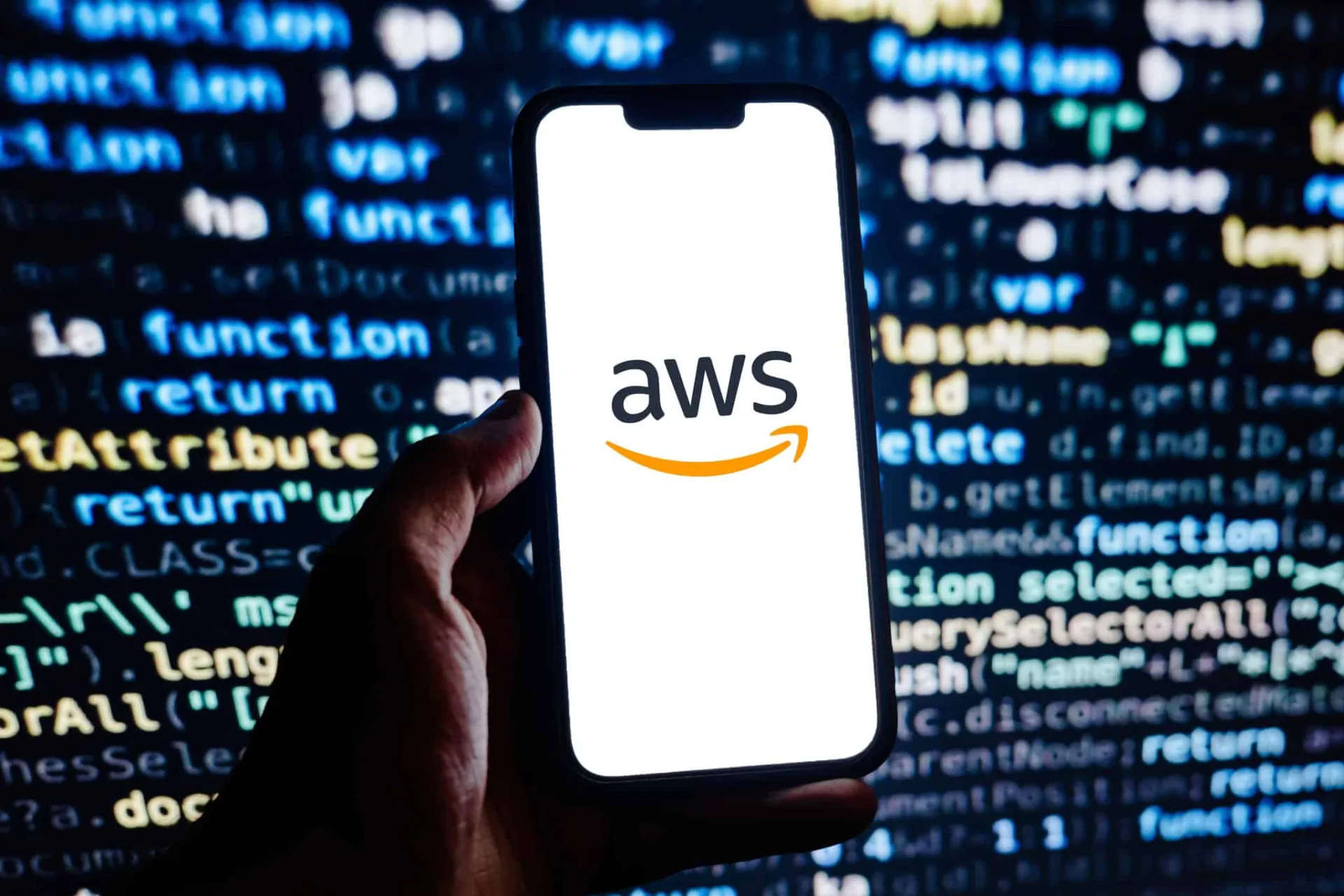Amazon esgota capacidade de nuvem até 2027 devido à demanda de IA