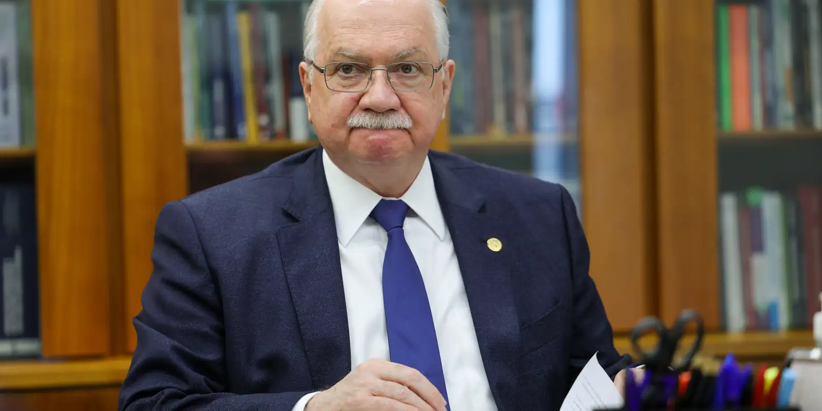 Fachin se reúne com PF para discutir investigações sobre ministros do STF