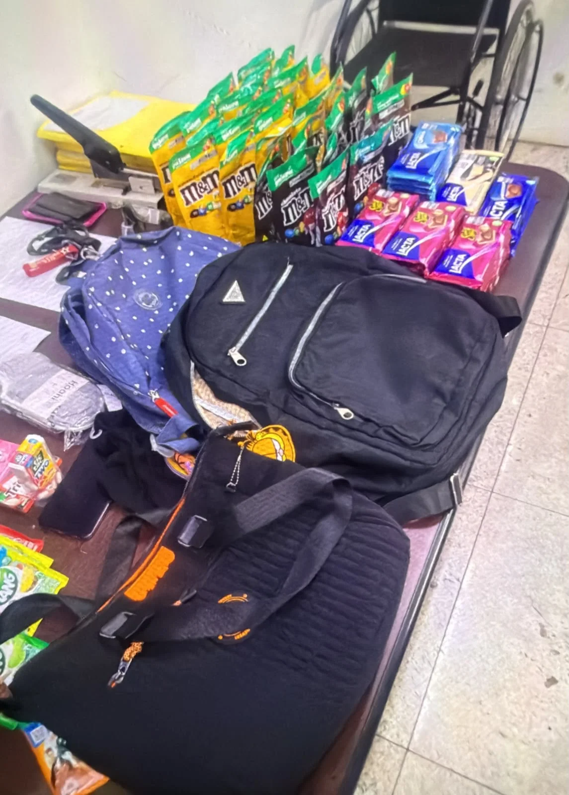 GAMA prende três mulheres com produtos furtados em Americana após monitoramento aéreo