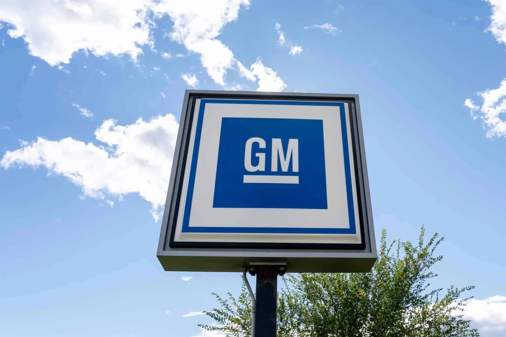 GM reduz em 50% o tempo de desenvolvimento de carros com inteligência artificial