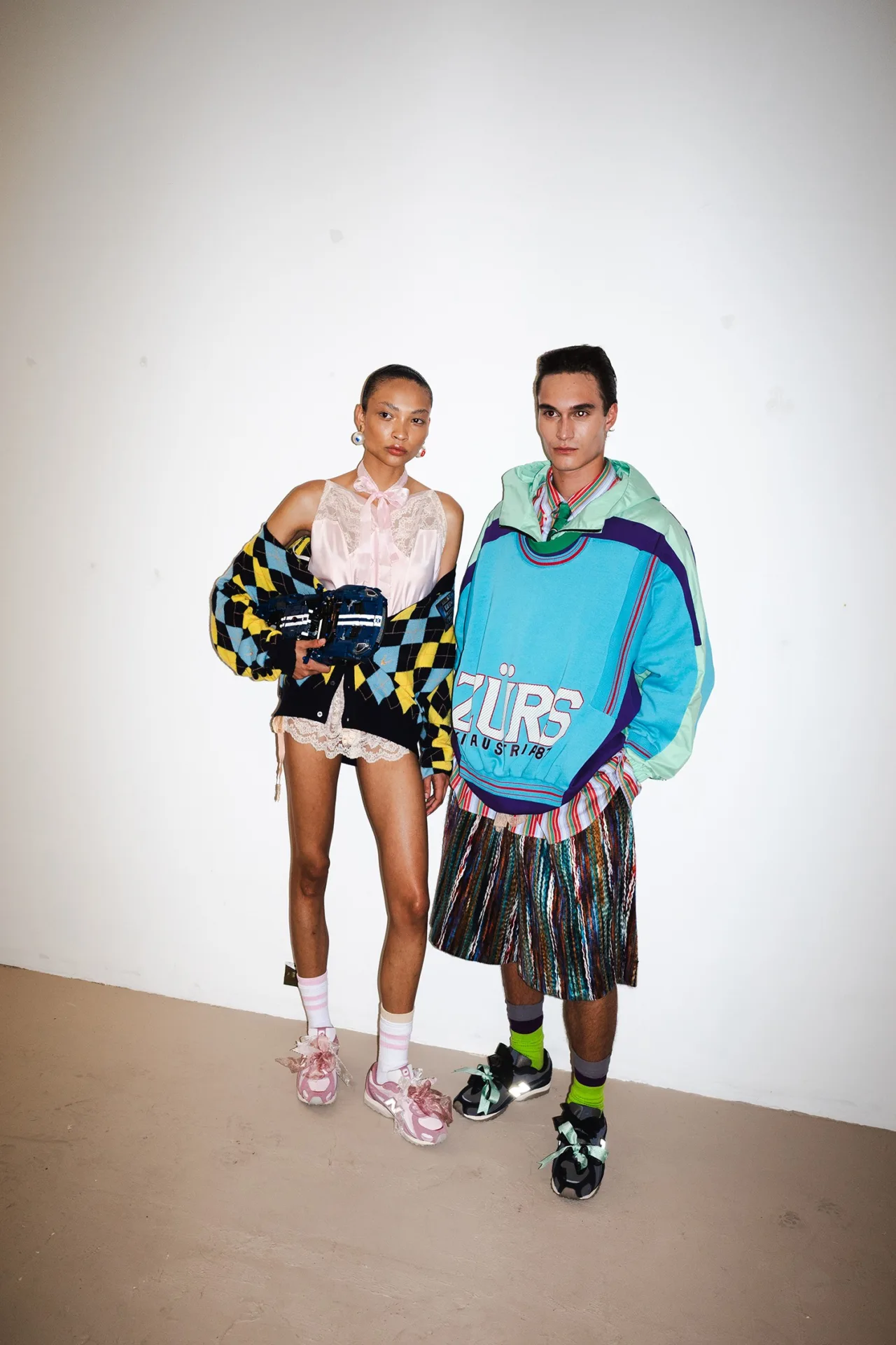 Marcelo Sommer apresenta desfile estelar da Uó no SPFW 2026 com modelos brasileiras