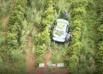 PM apreende carro usado em roubo a residência em Bauru, SP