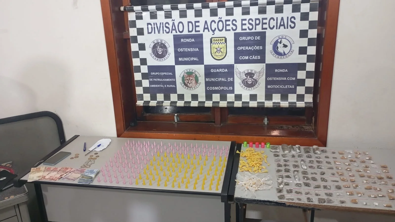 ROMU apreende adolescente com 475 porções de drogas em Cosmópolis