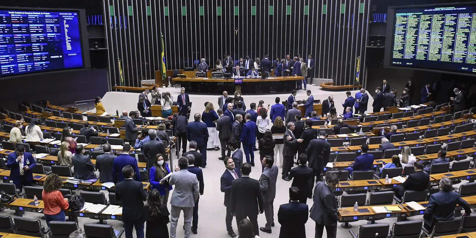 Representação de parlamentares negros na Câmara dos Deputados continua em queda